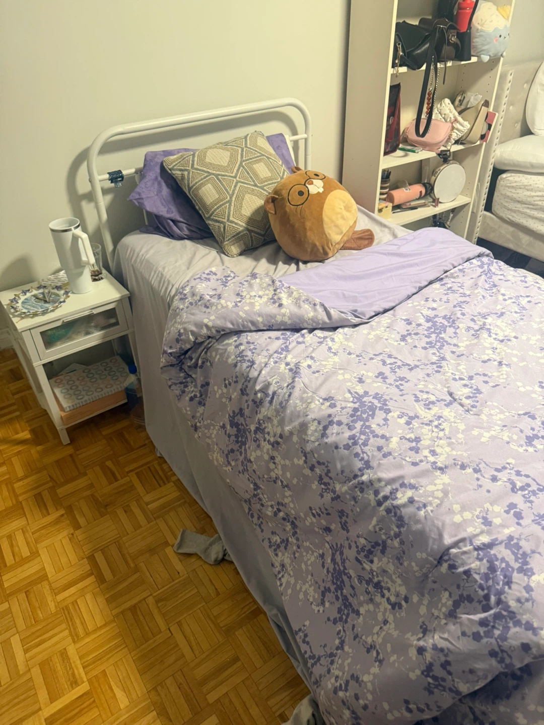 Bed frame + mattress - photo 2