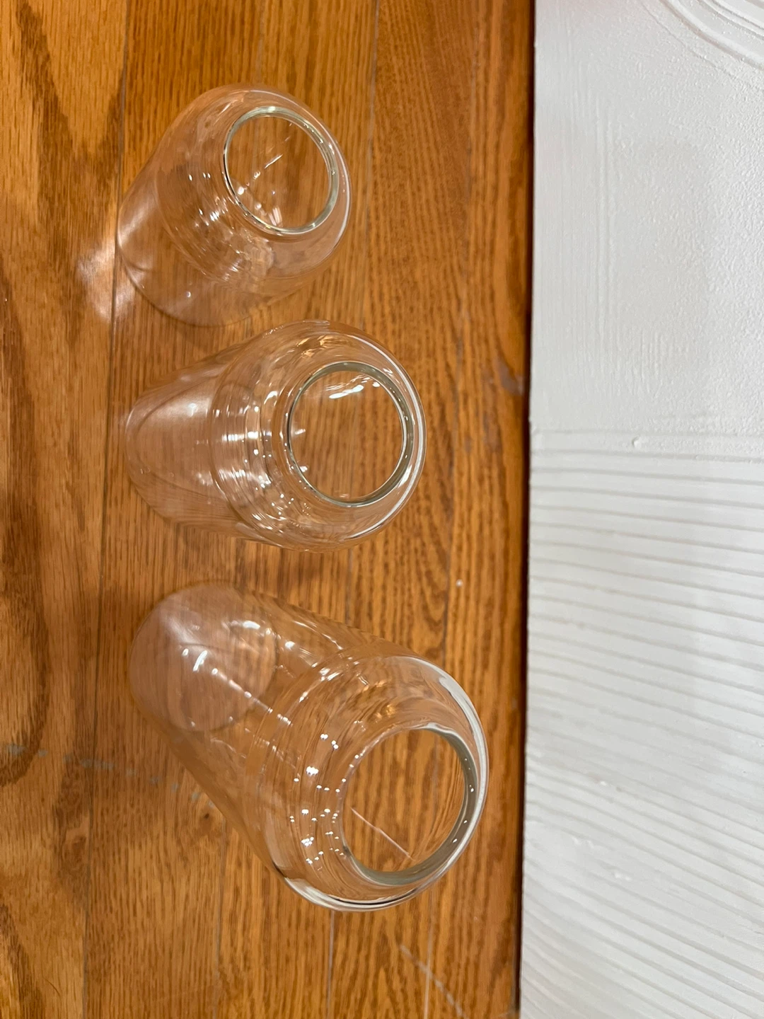 3 Glass Cylinder Vases - photo 2