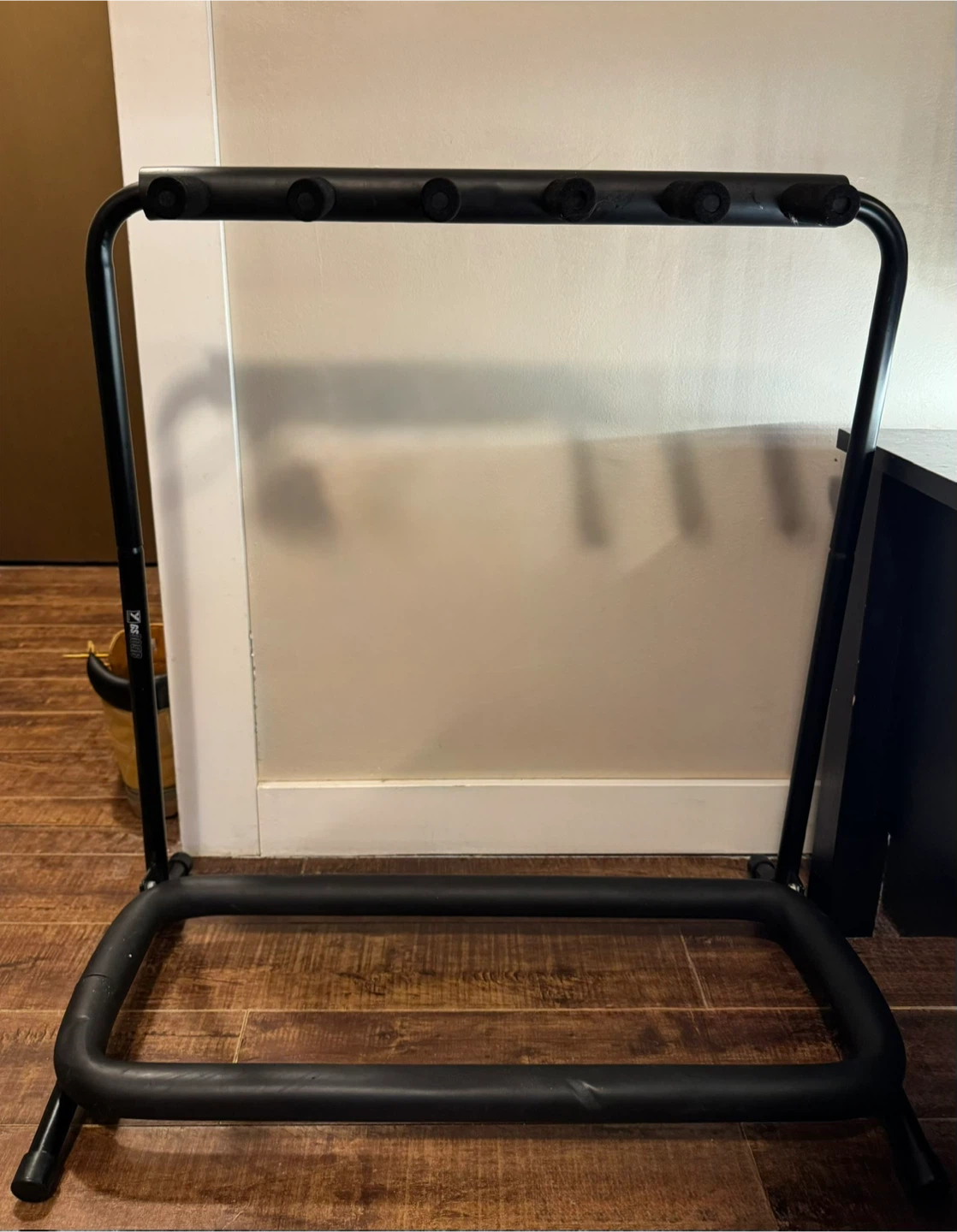 Guitar Stand - Holds 6 Guitars