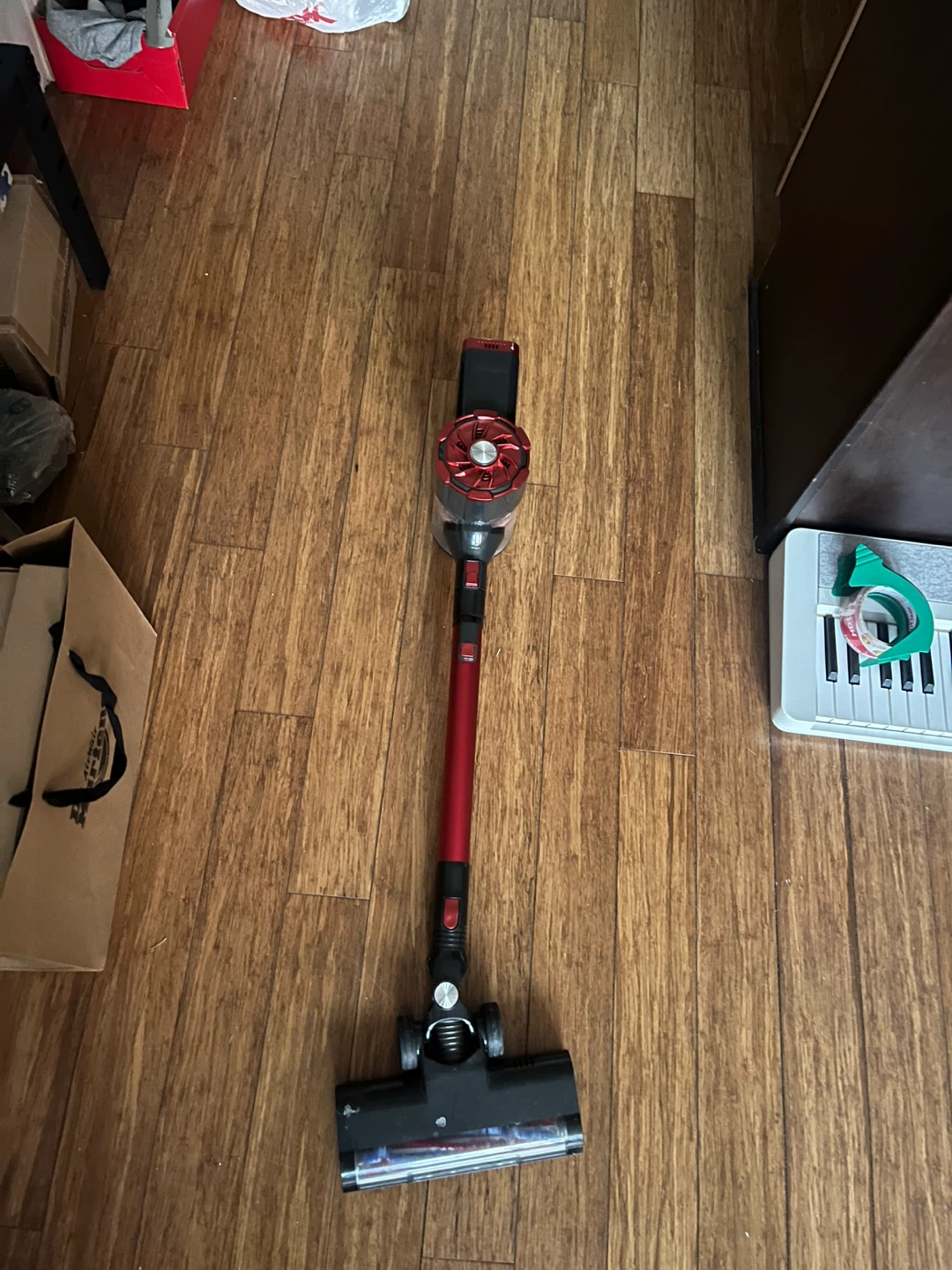 PrettyCare Cordless Stick Vacuum Cleaner - photo 2
