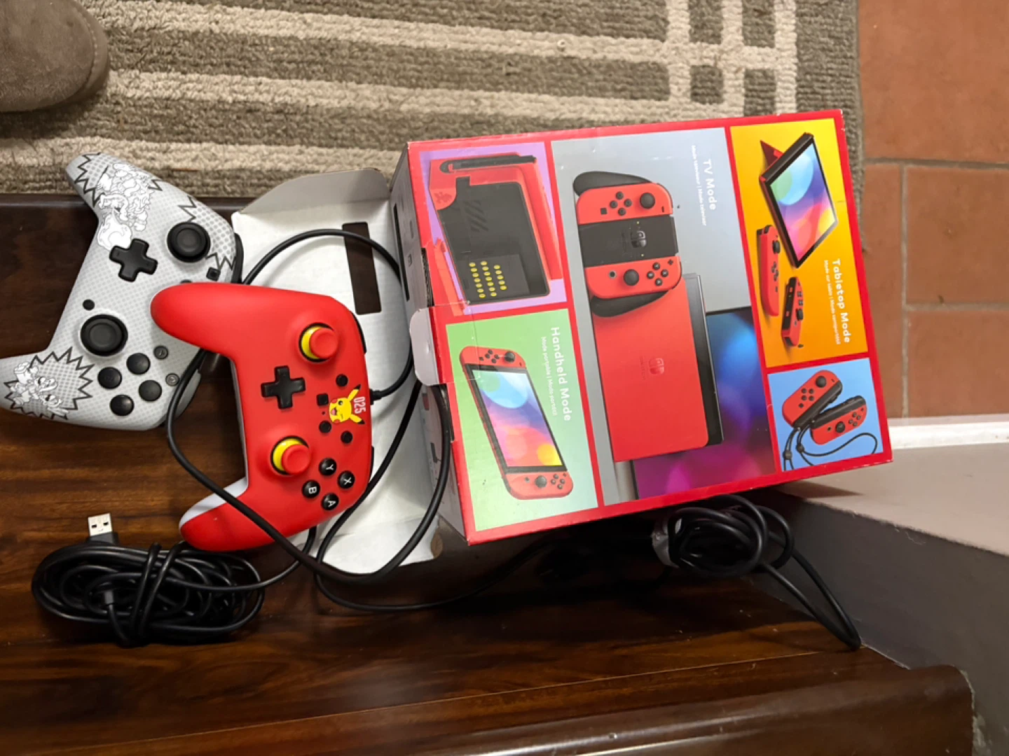 Nintendo Switch OLED Model (Red) w/ Games & Controllers