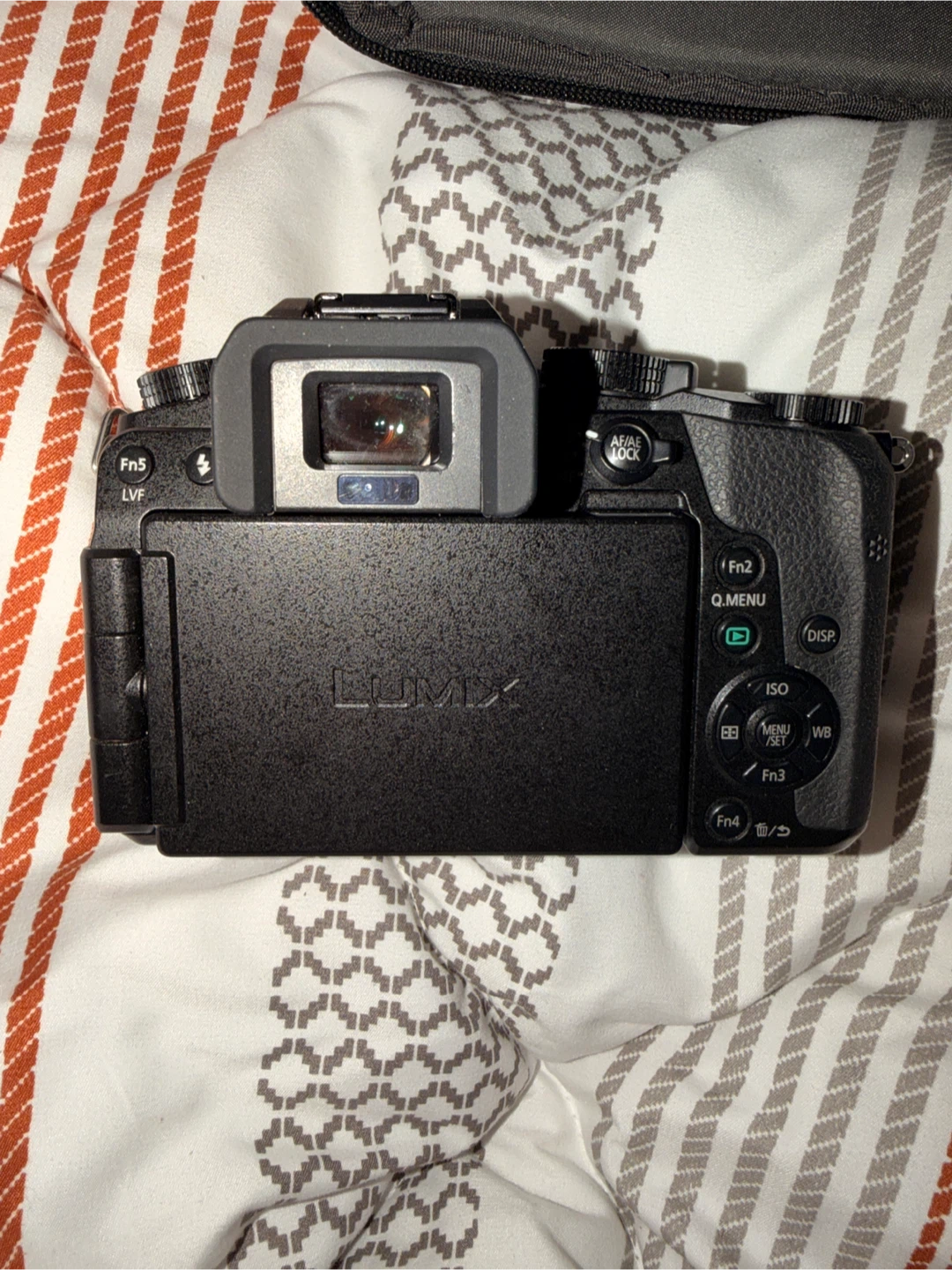 Lumix G7 Mirrorless Camera with Lenses and crane - photo 2