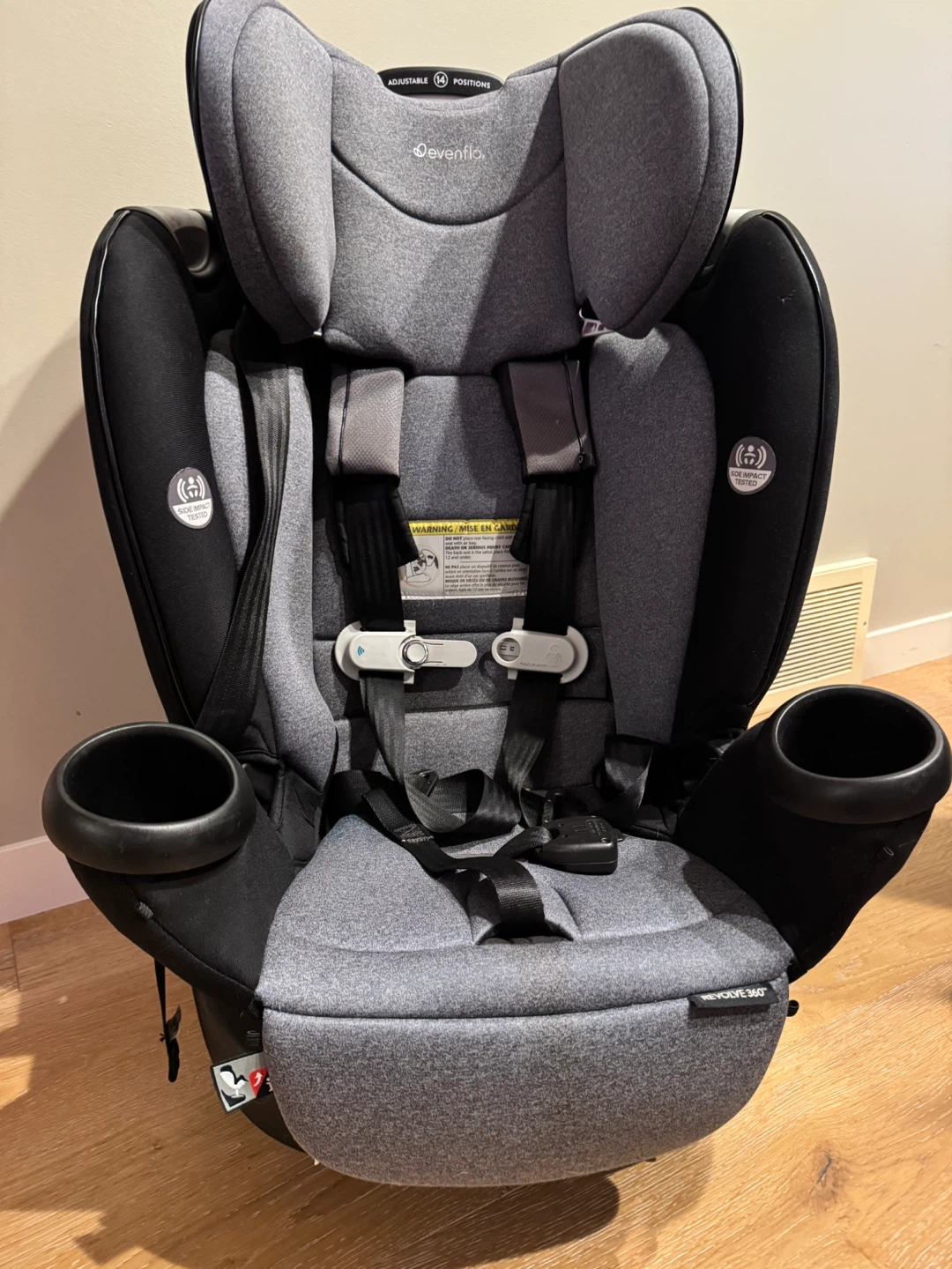 Evenflo Revolve 360