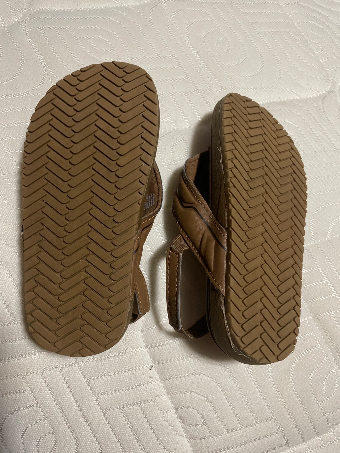 Brown flip flop kids Sandals - Size 7-8c - photo 2