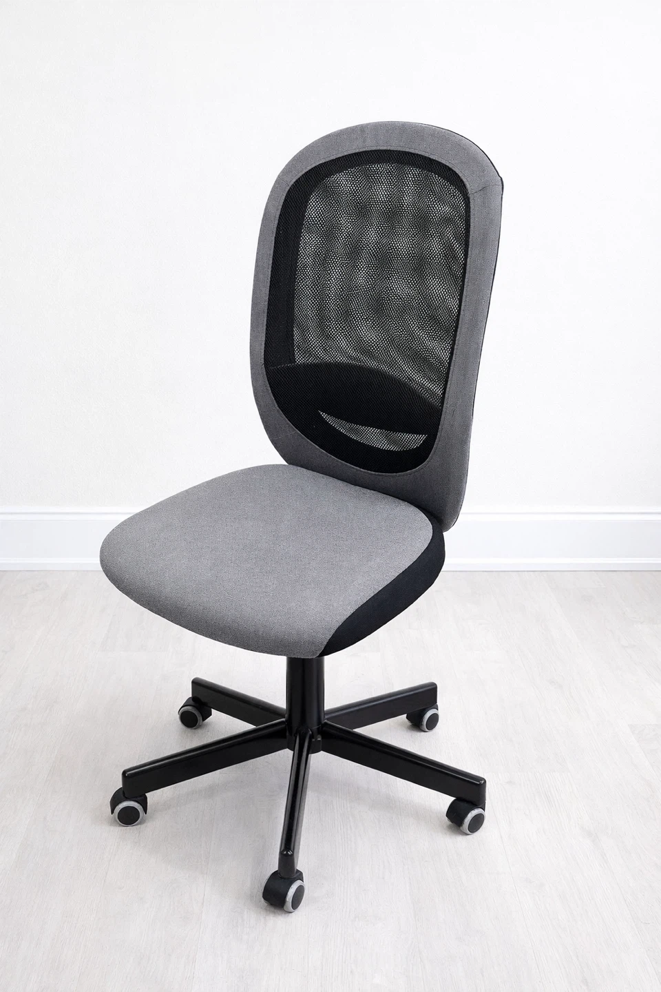 Grey Mesh Office Chair
