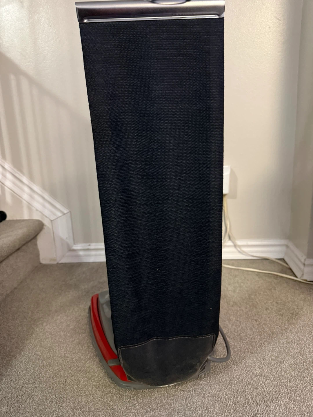 LIKE NEW Sanitaire Commercial Bagged Vacuum - photo 4