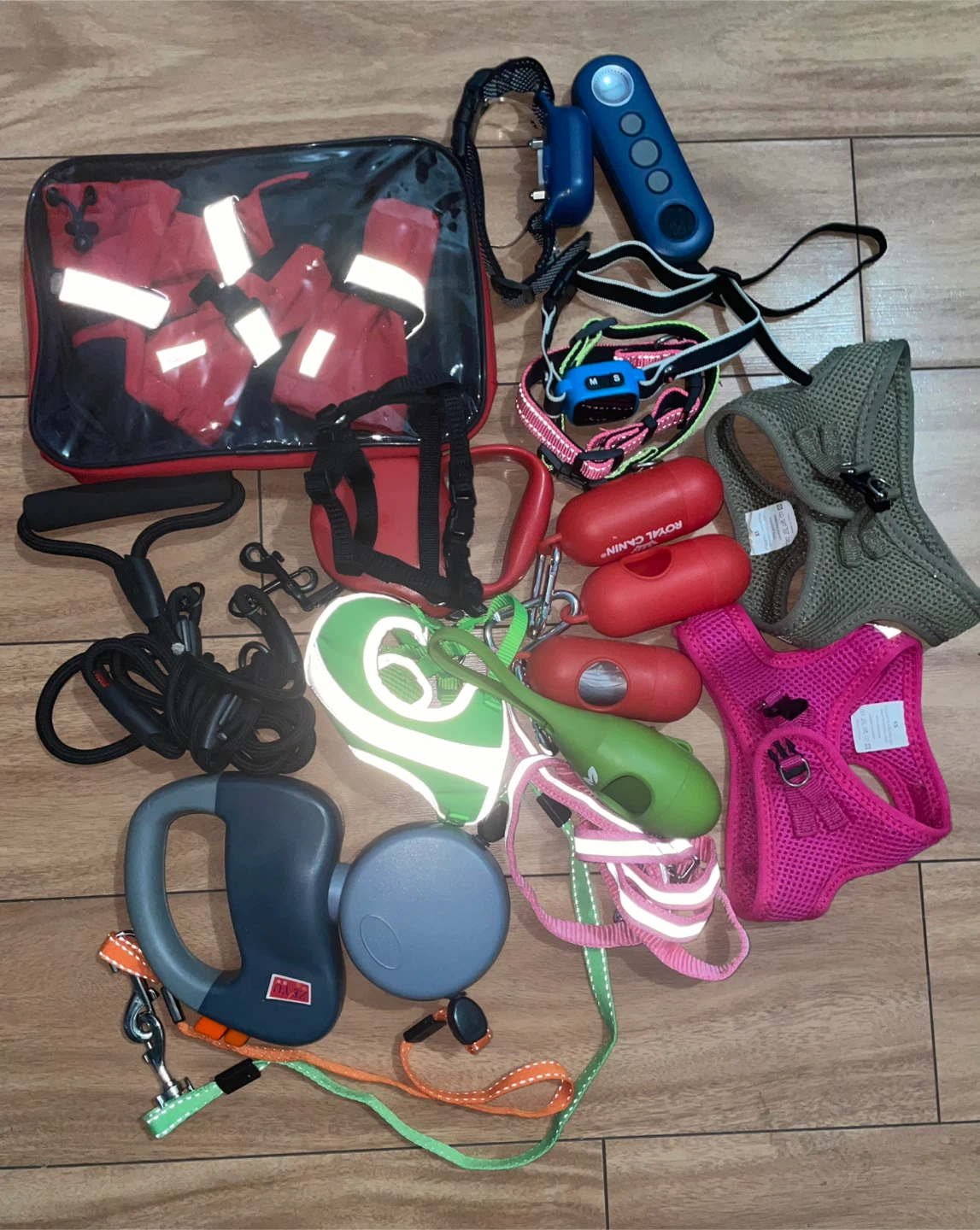 Dog Accessories Bundle leashes, collars, and harnesses - photo 2