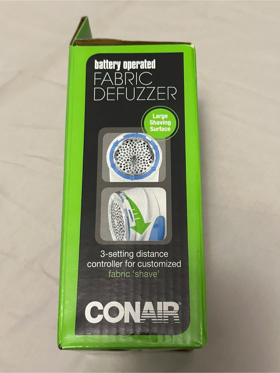 Brand new Conair Battery Operated Fabric Defuzzer - photo 3