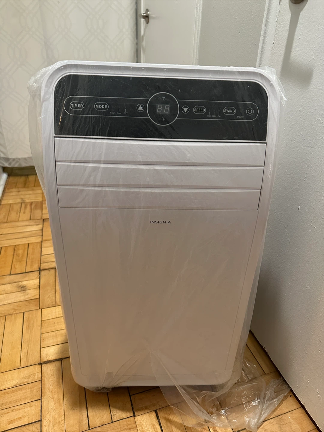 Insignia Portable AC - photo 2