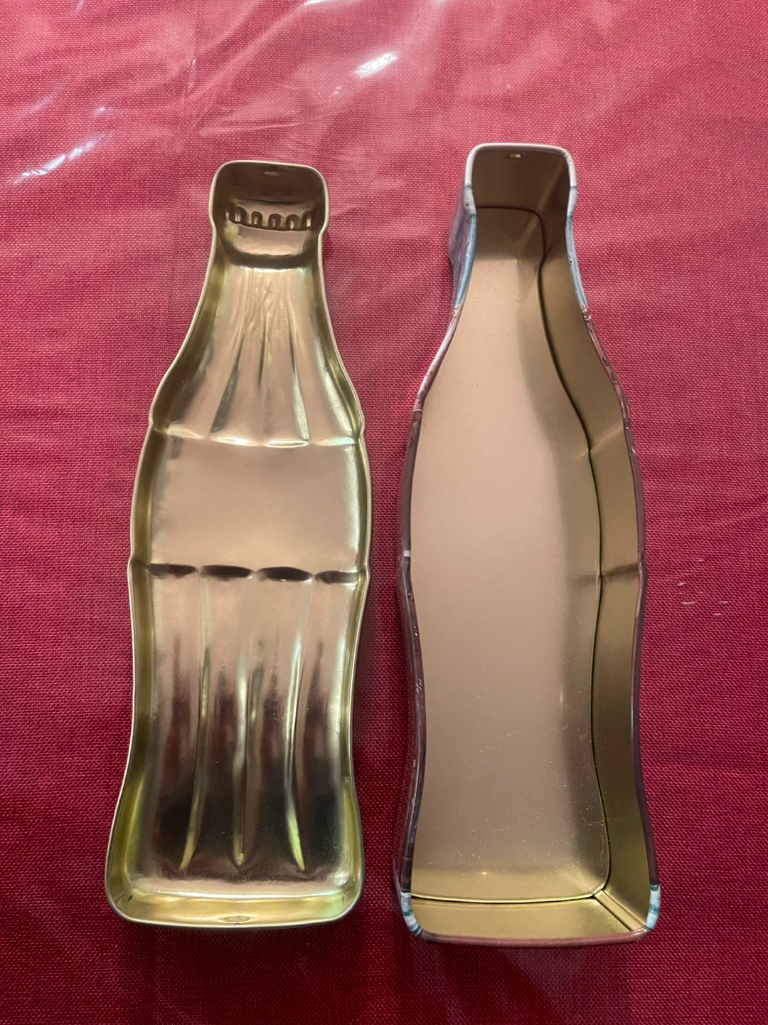 Coca-Cola Bottle Shaped Tin - photo 2