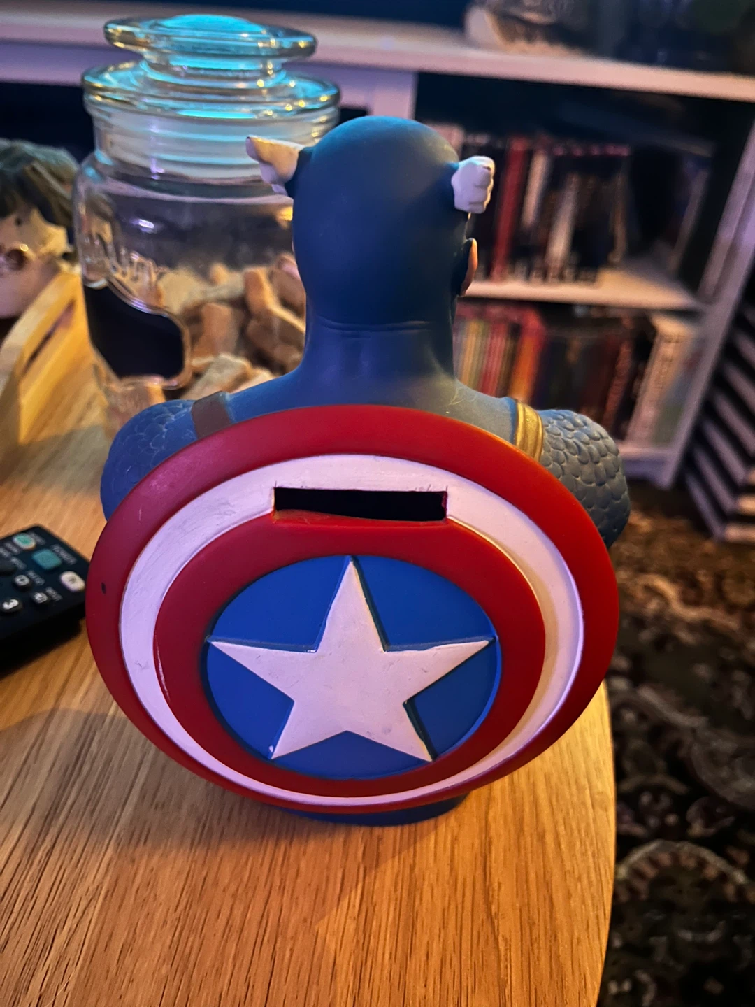 Captain America Coin Bank - photo 2