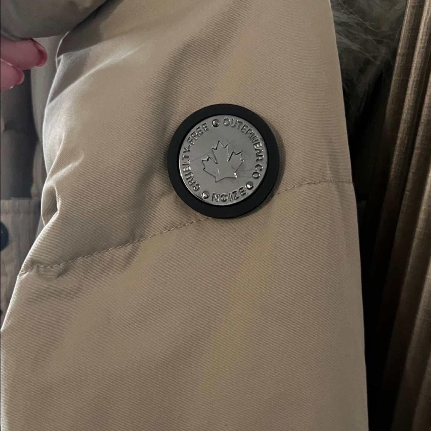Noize Cruelty-Free Outerwear - Size L - photo 3