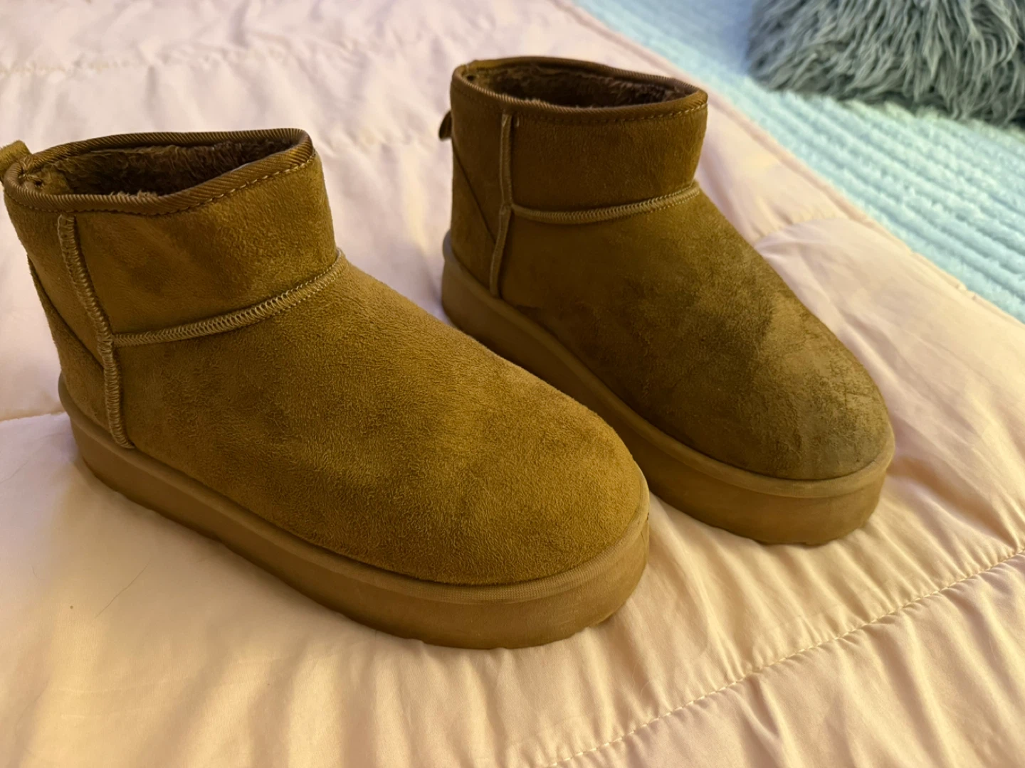 Winter boots size 10