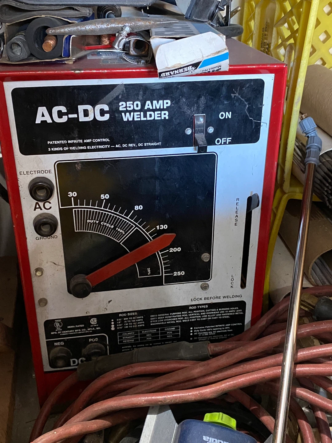 AC-DC 250 AMP Welder - photo 3