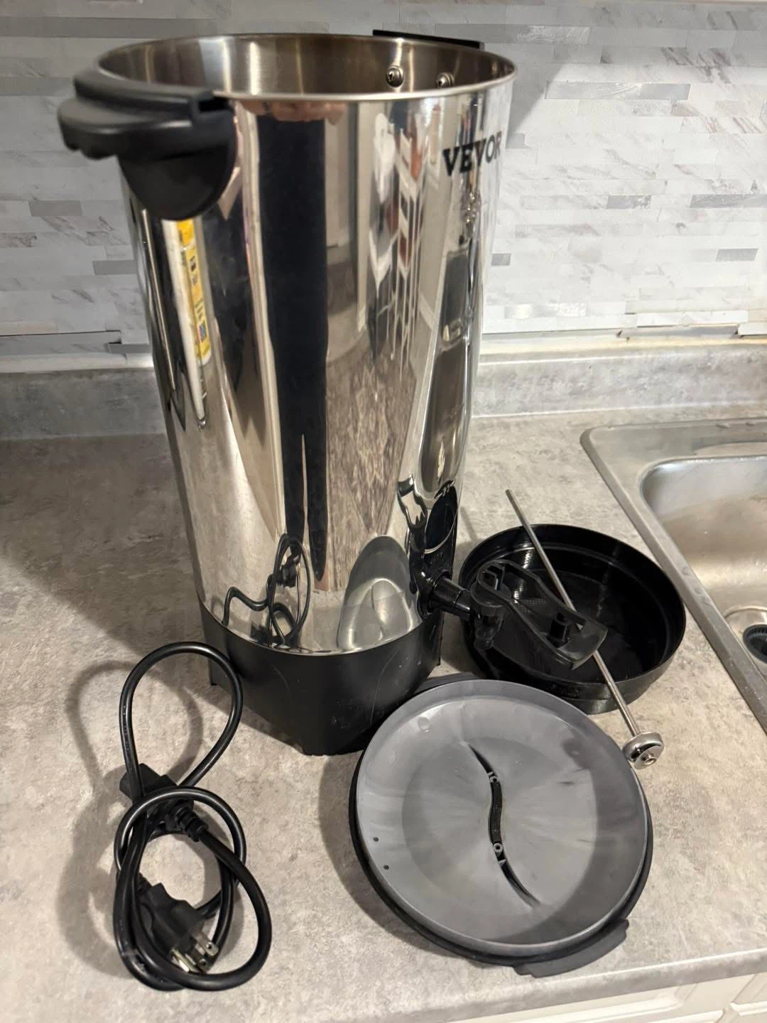 NEW Vevor 50 Cup Coffee Urn - photo 3