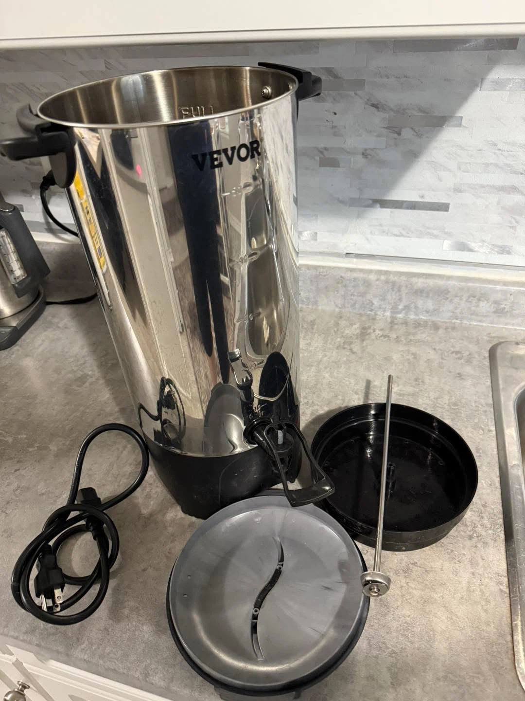 NEW Vevor 50 Cup Coffee Urn - photo 2