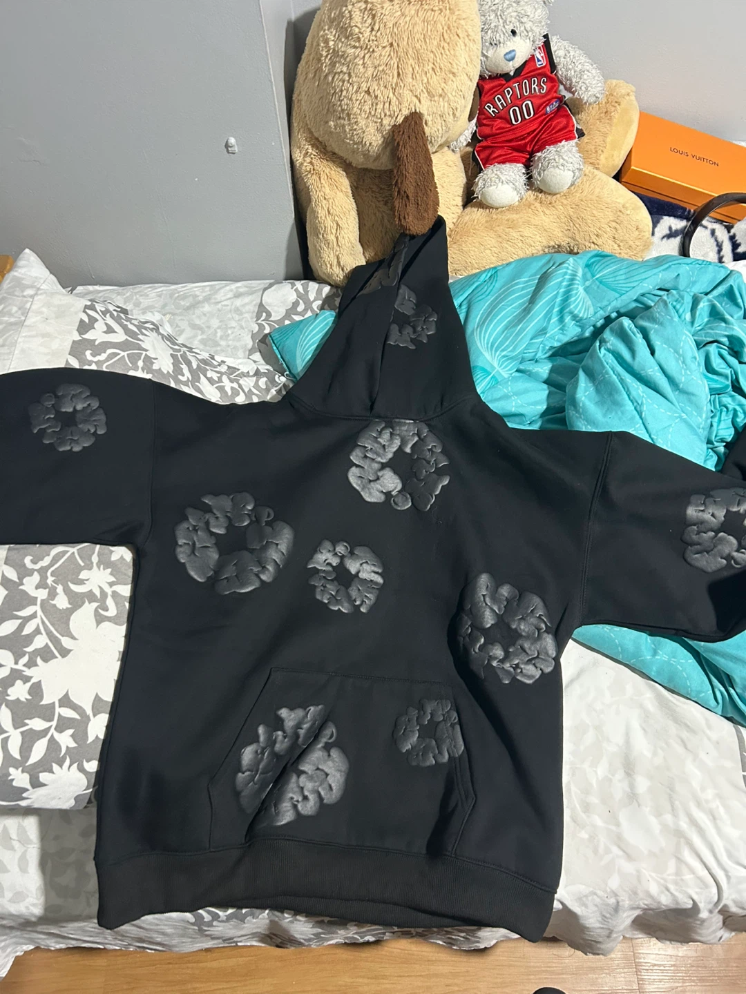 denim tears with all tags for sale all black