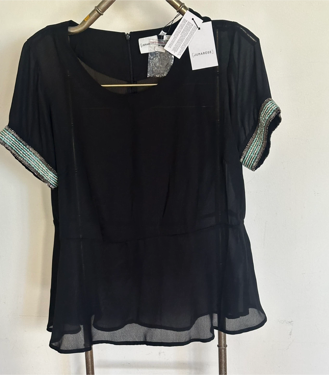 Juna Rose Black Top