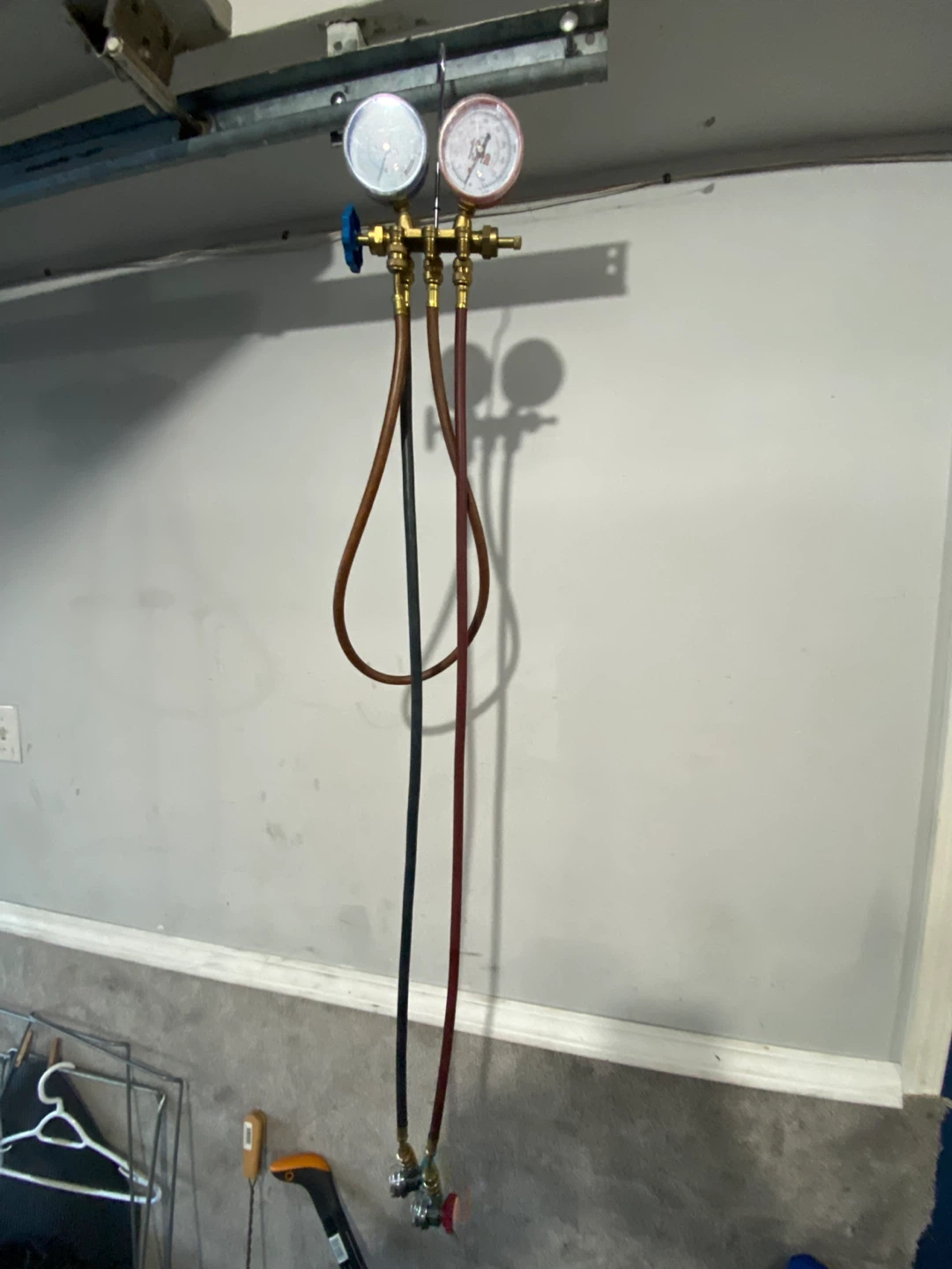 AC Manifold Gauge Set - photo 2
