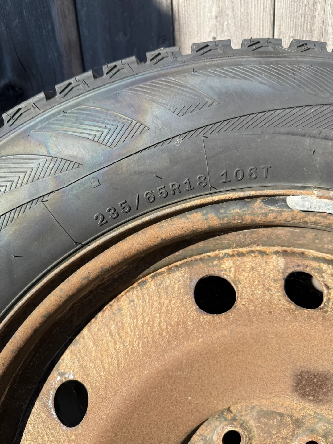Winter Defender Ice 1-15 SUV Tires - 235/65R18 - photo 4