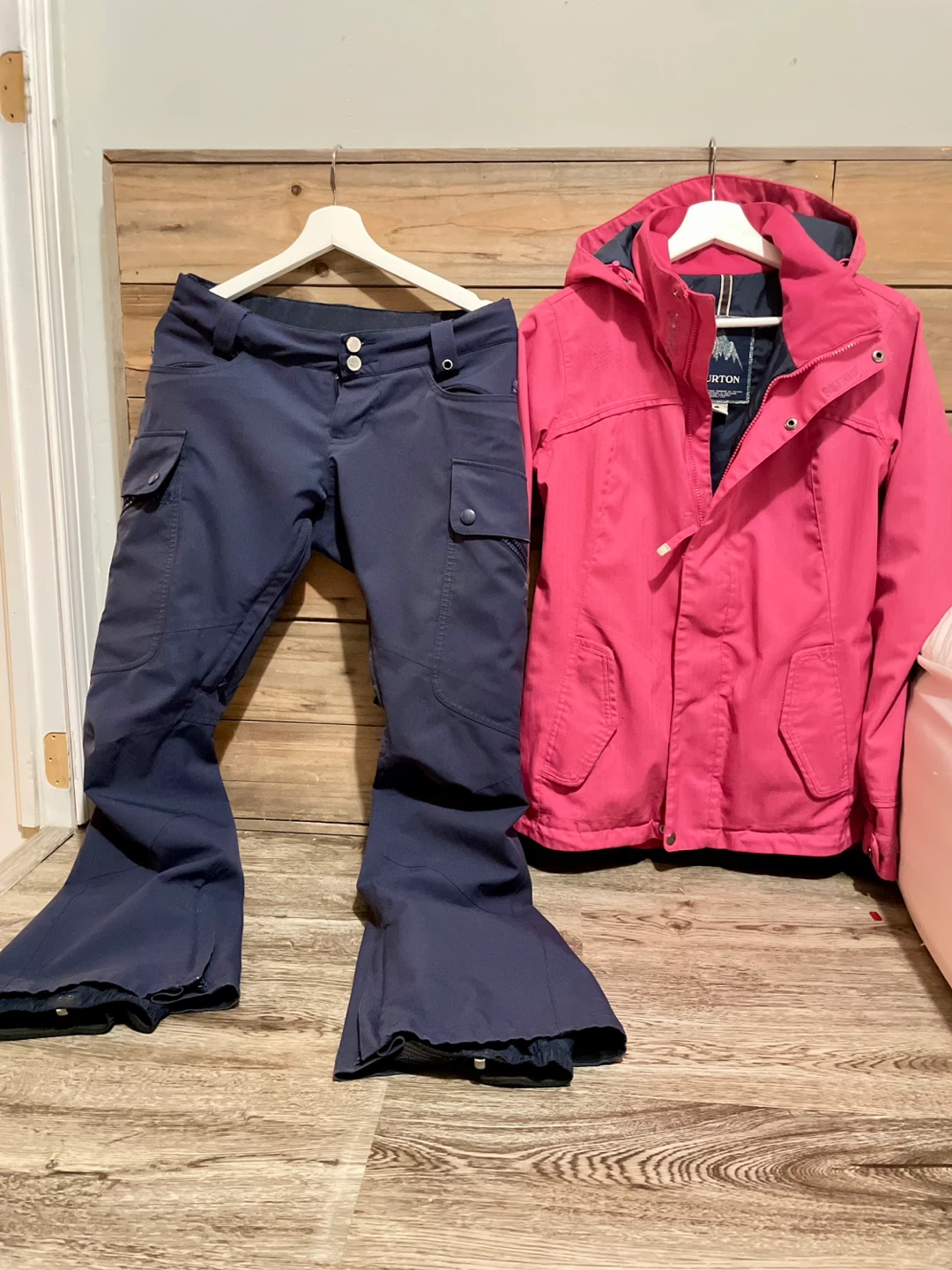 Burton jacket and pants  - Size Small