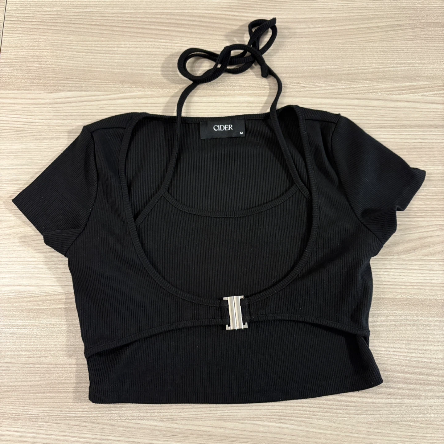 Cider Black Rib Buckle Halter Top - Size M - photo 2