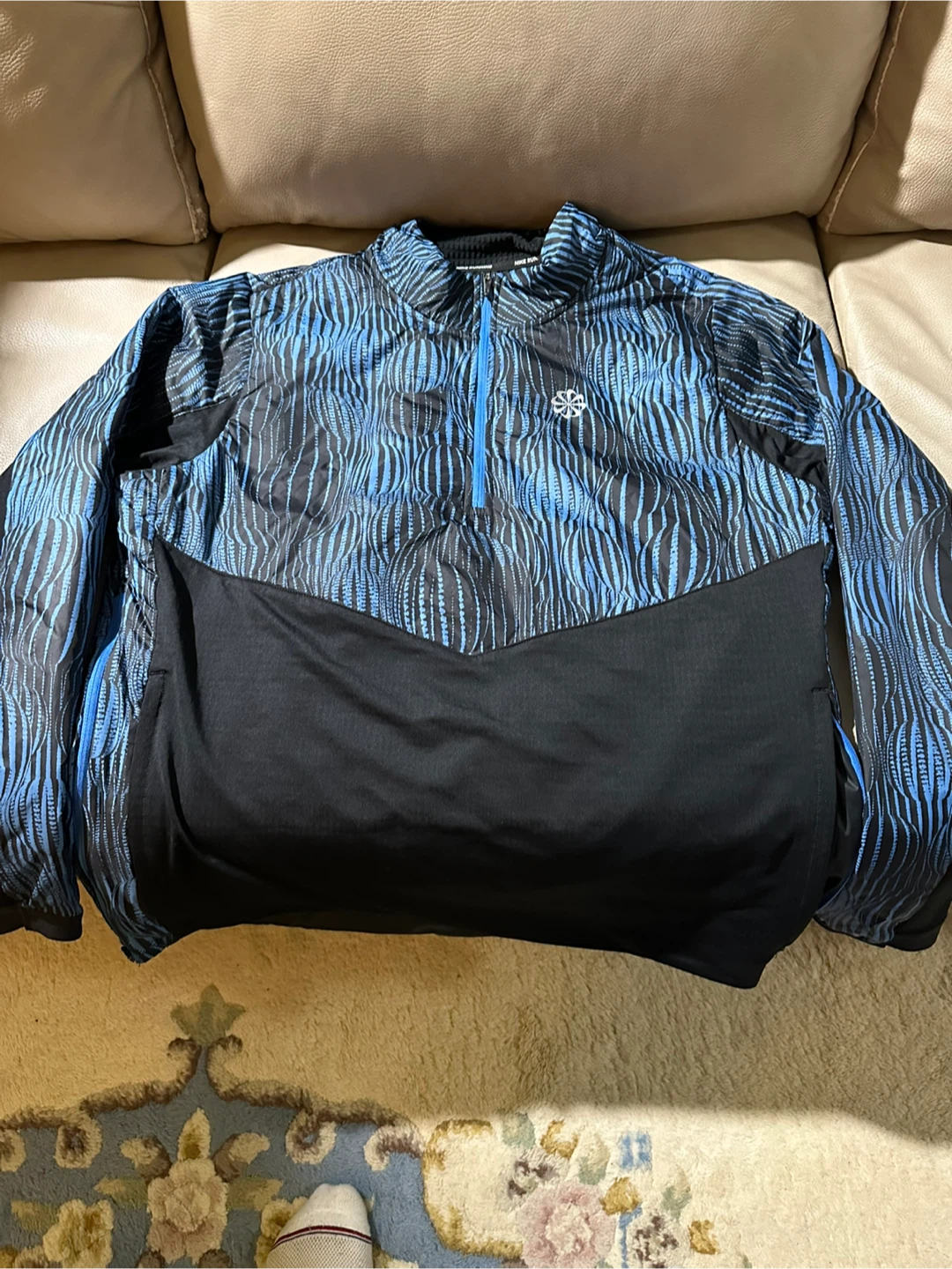 Nike dri fit long sleeve running top - photo 2