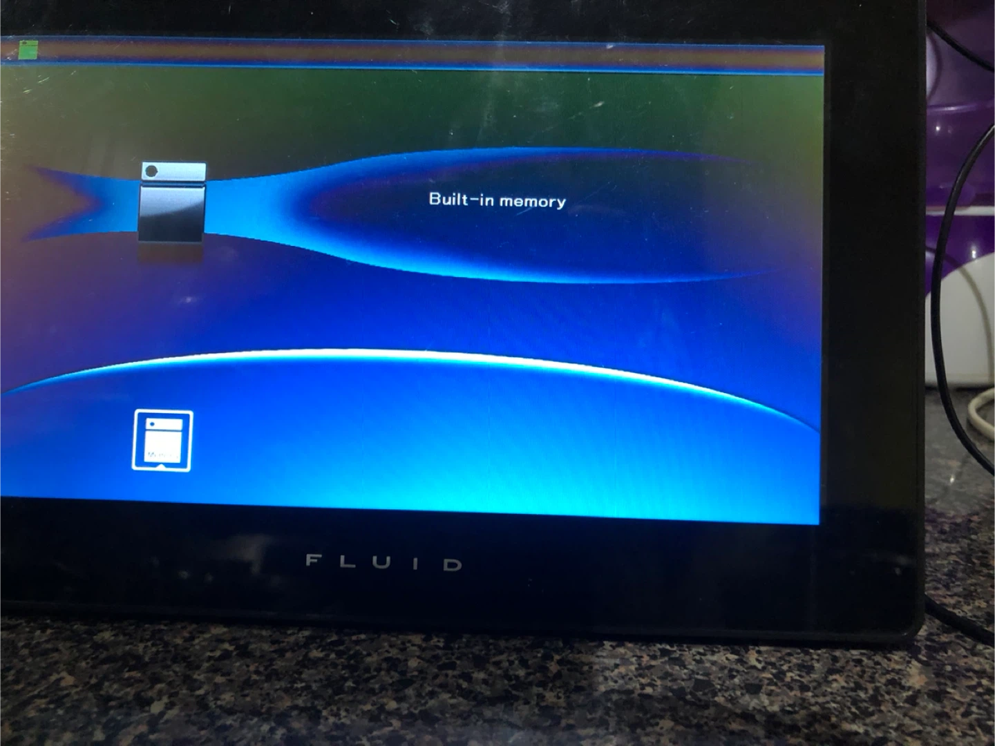 Fluid Digital Photo Frame 10” with remote and 32GB memory - photo 4