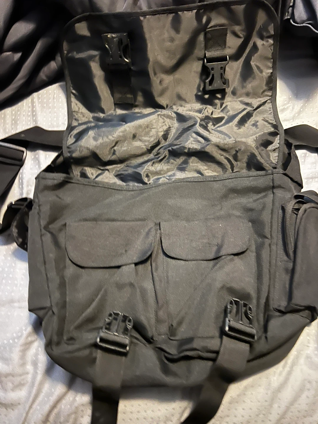 Heineken Messenger/Laptop Bag - photo 2