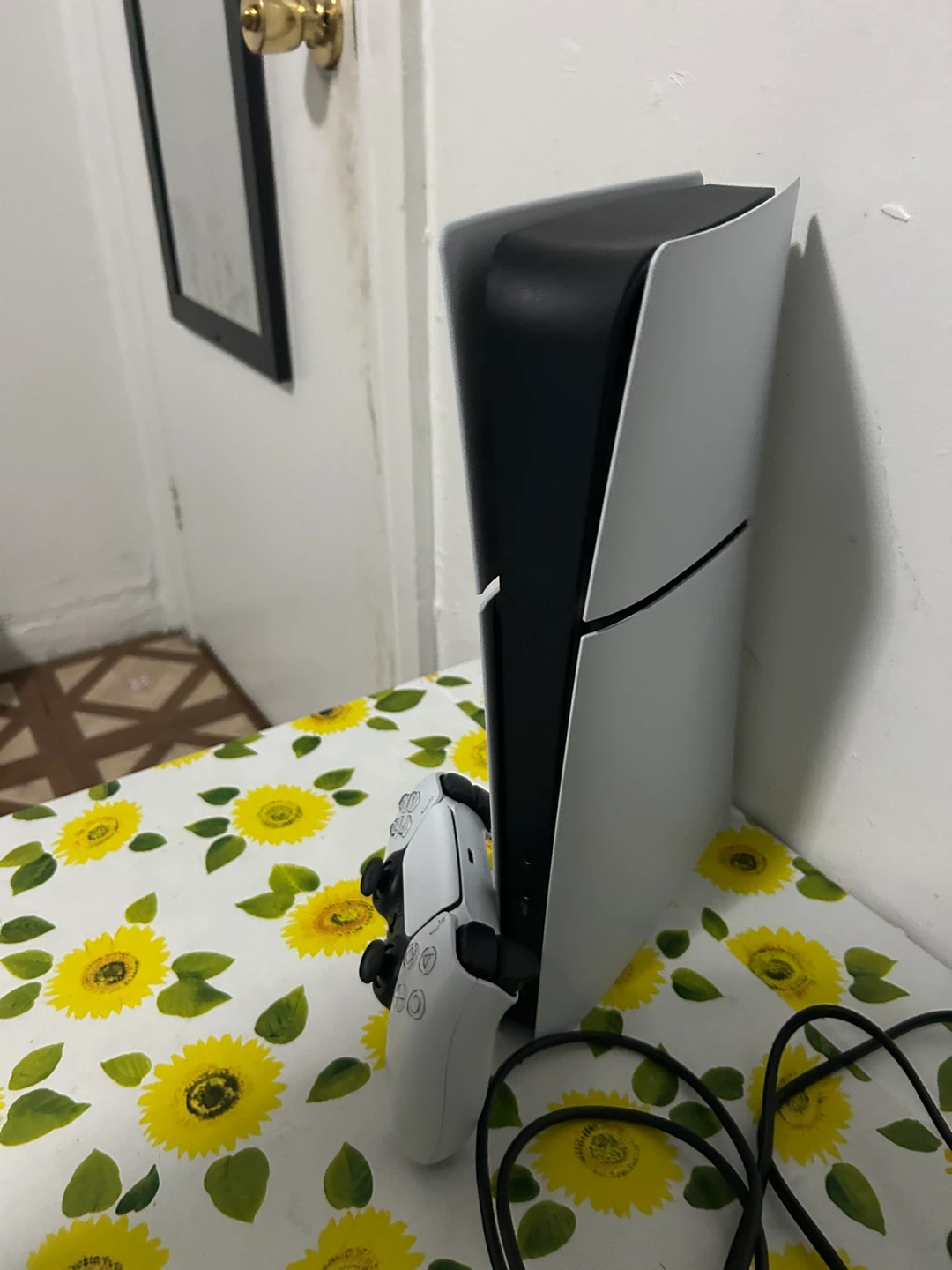 PlayStation 5 Console with Controller - photo 2