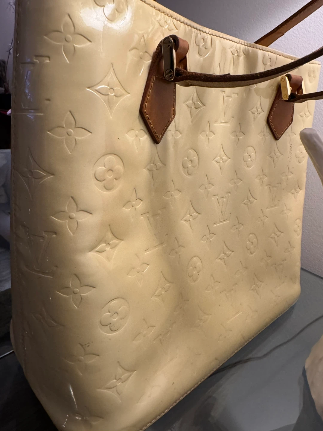 Genuine Louis Vuitton leather bag - photo 2