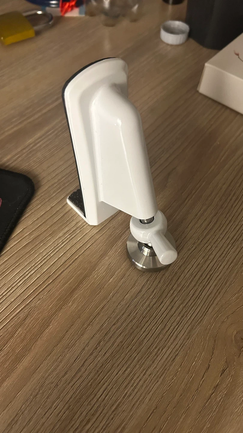 Portable door stopper | travel safety - photo 2