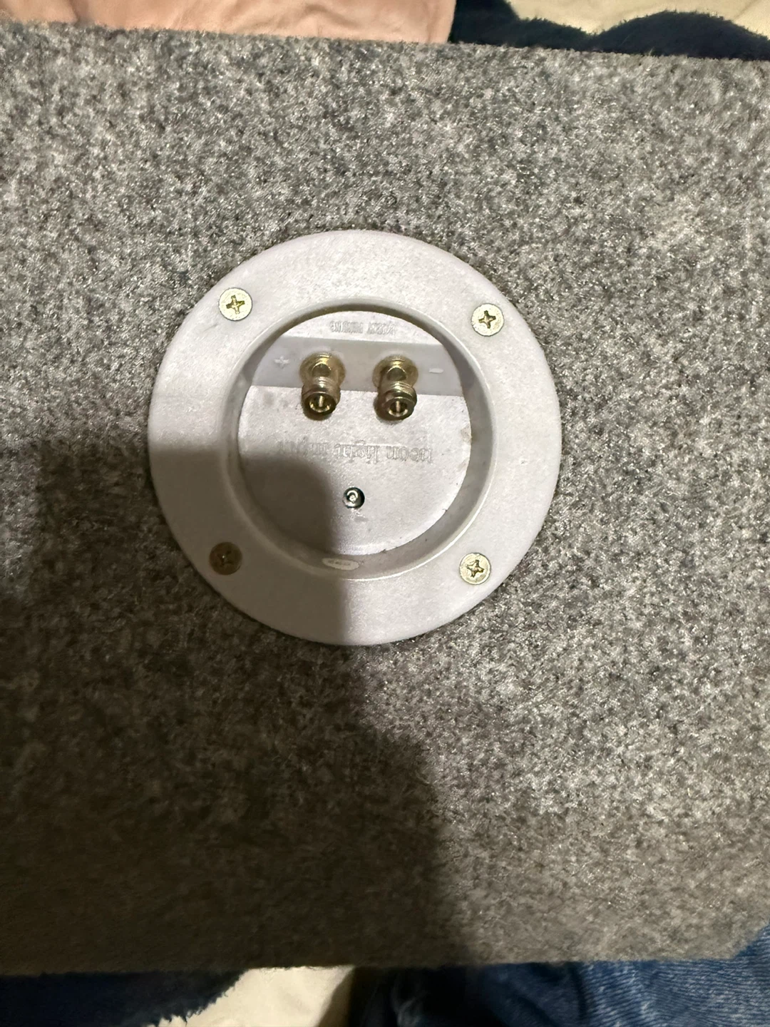 8” subwoofer box