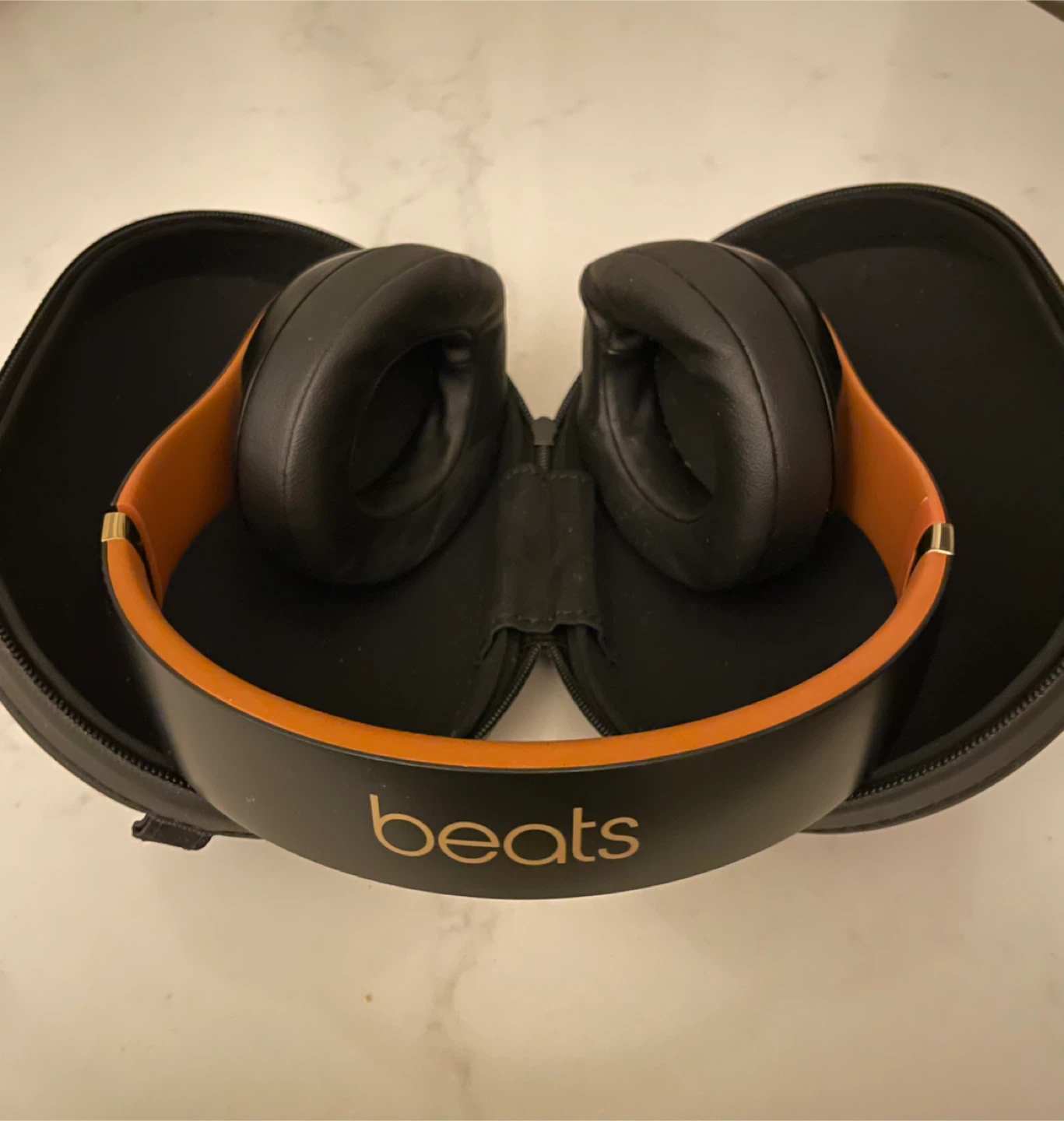 Beats Studio 3 Wireless Headphones - Black/Tan