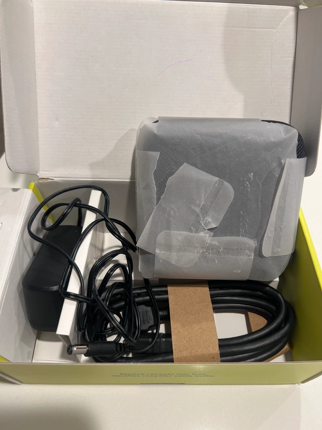 onn. 4K Pro Streaming Device - Google TV - photo 3