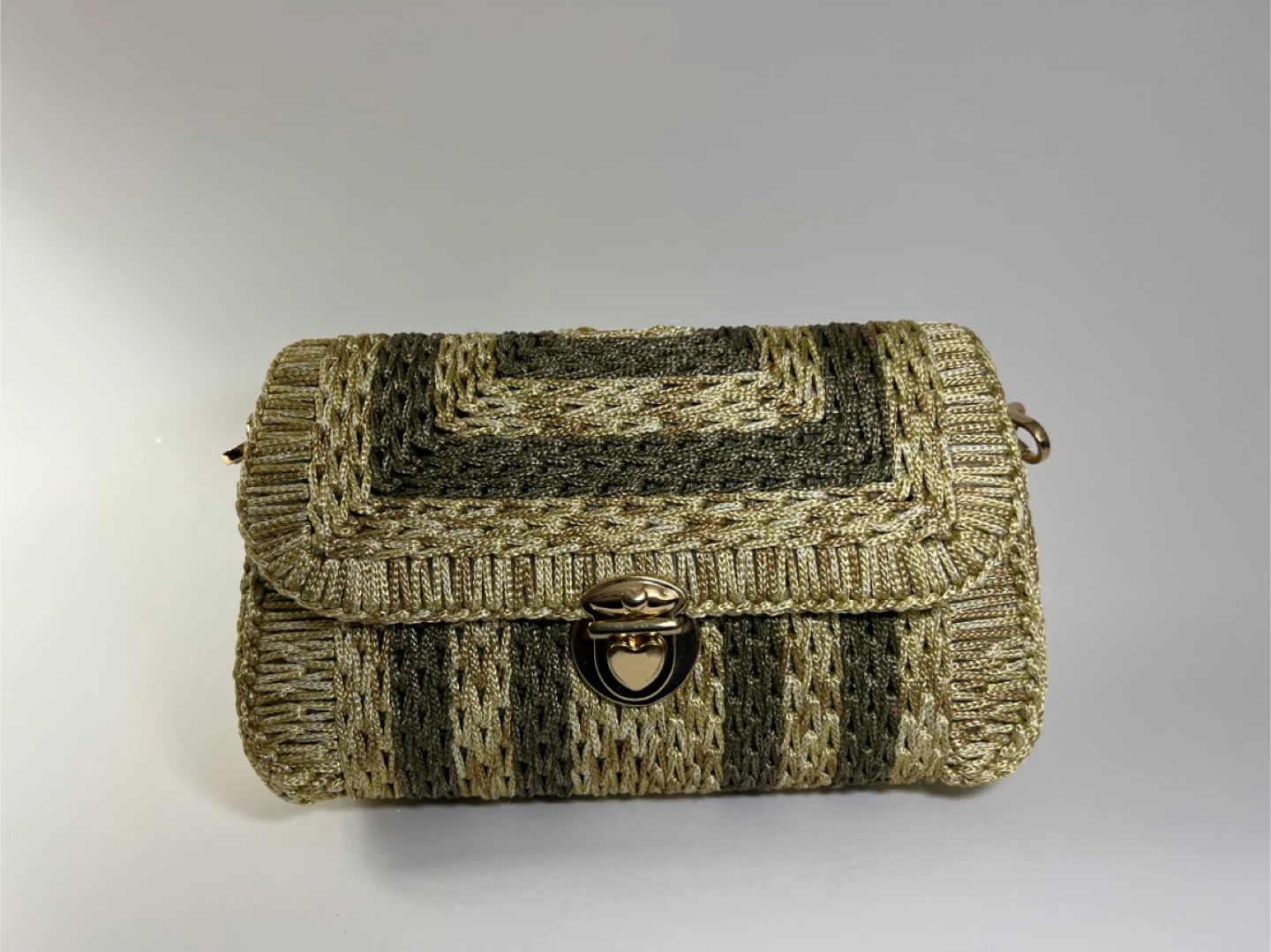 Handmade Crochet Purse with Golden Chain