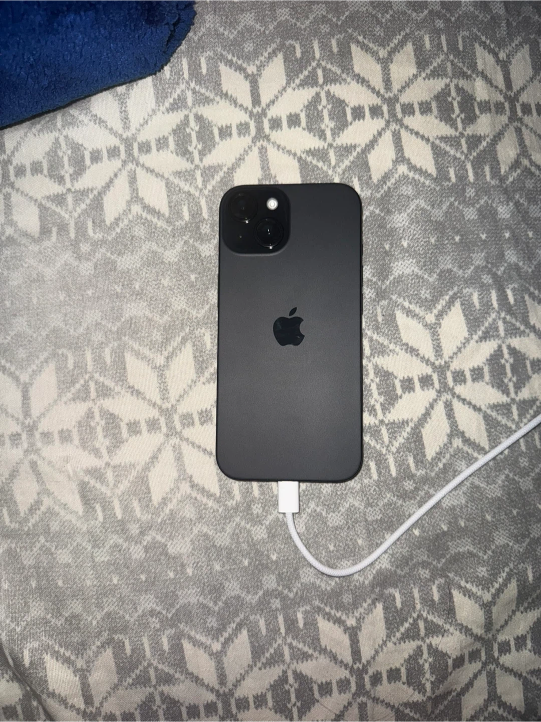 iPhone 15 128GB