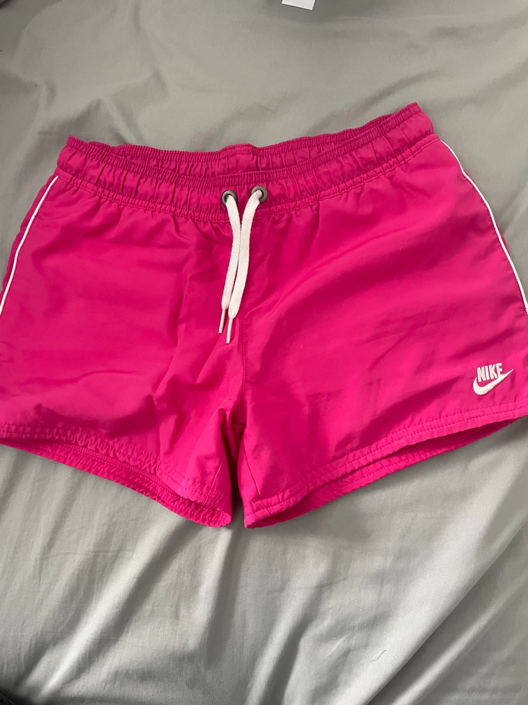 Nike pink Shorts