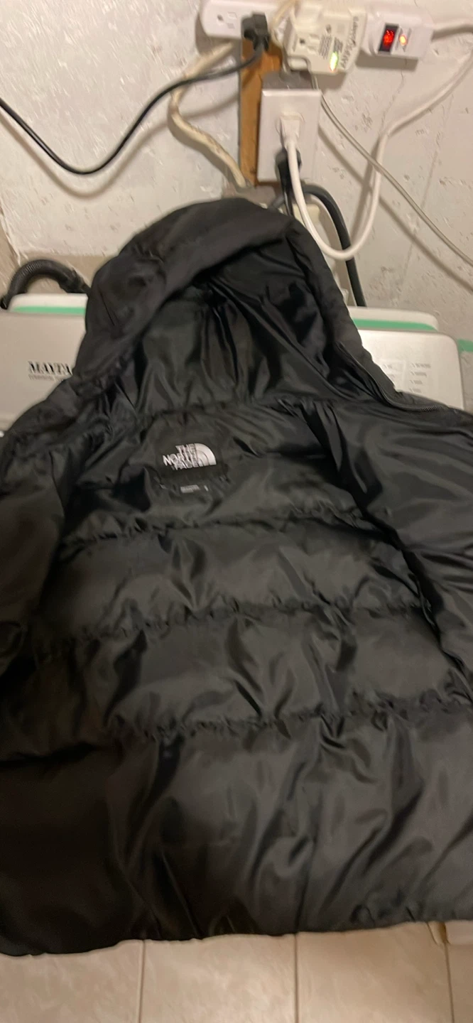 The North Face Black Puffer Jacket Size M - photo 3