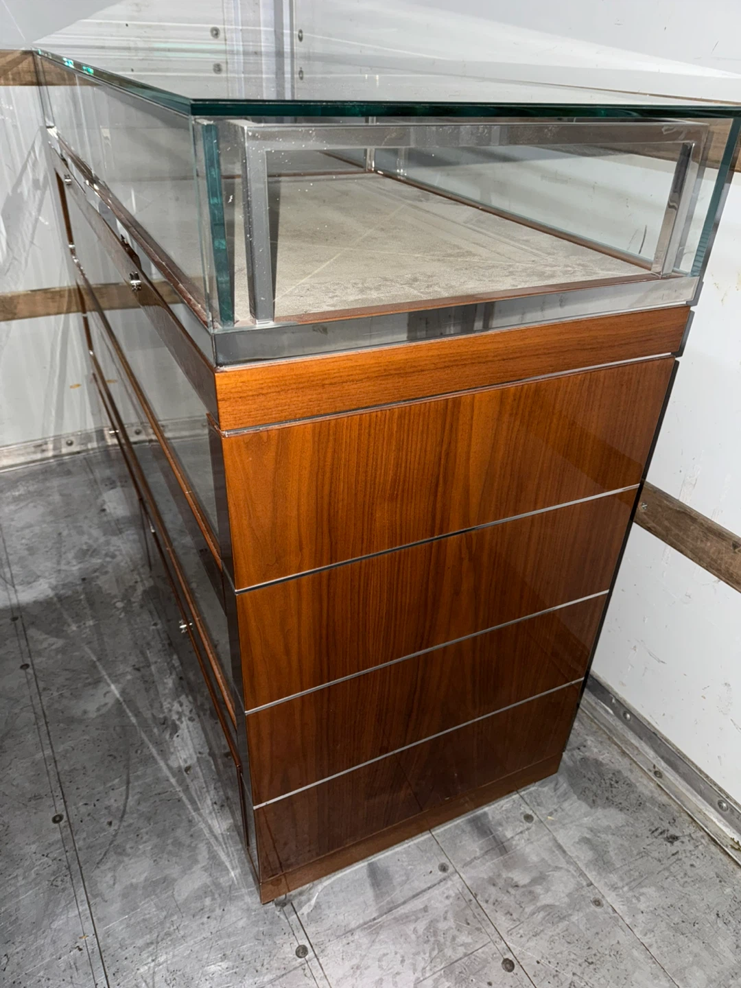 Glass Display Cabinet - photo 4