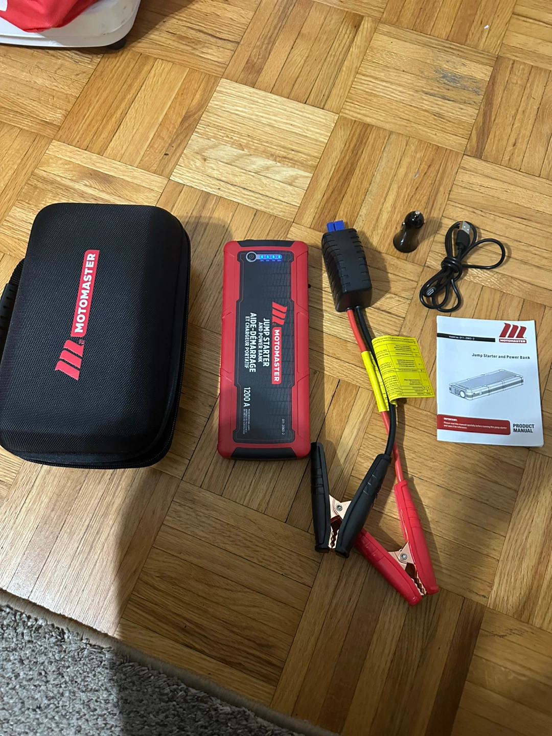 MotoMaster Booster Pack/Jump Starter - Like New - photo 2