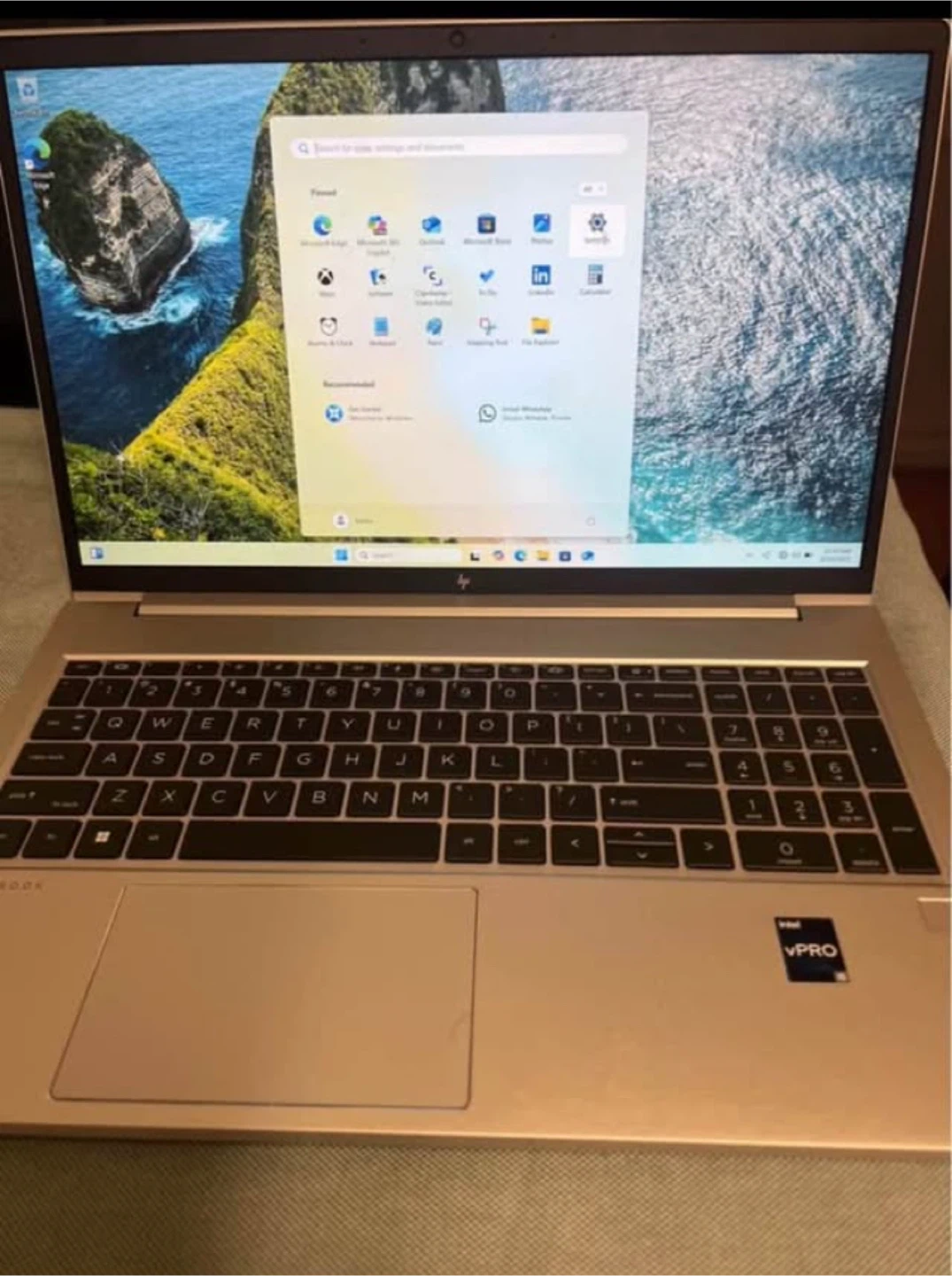 HP ProBook 650 G8 (11th Gen i5 / 8GB RAM / 256GB SSD) - photo 2