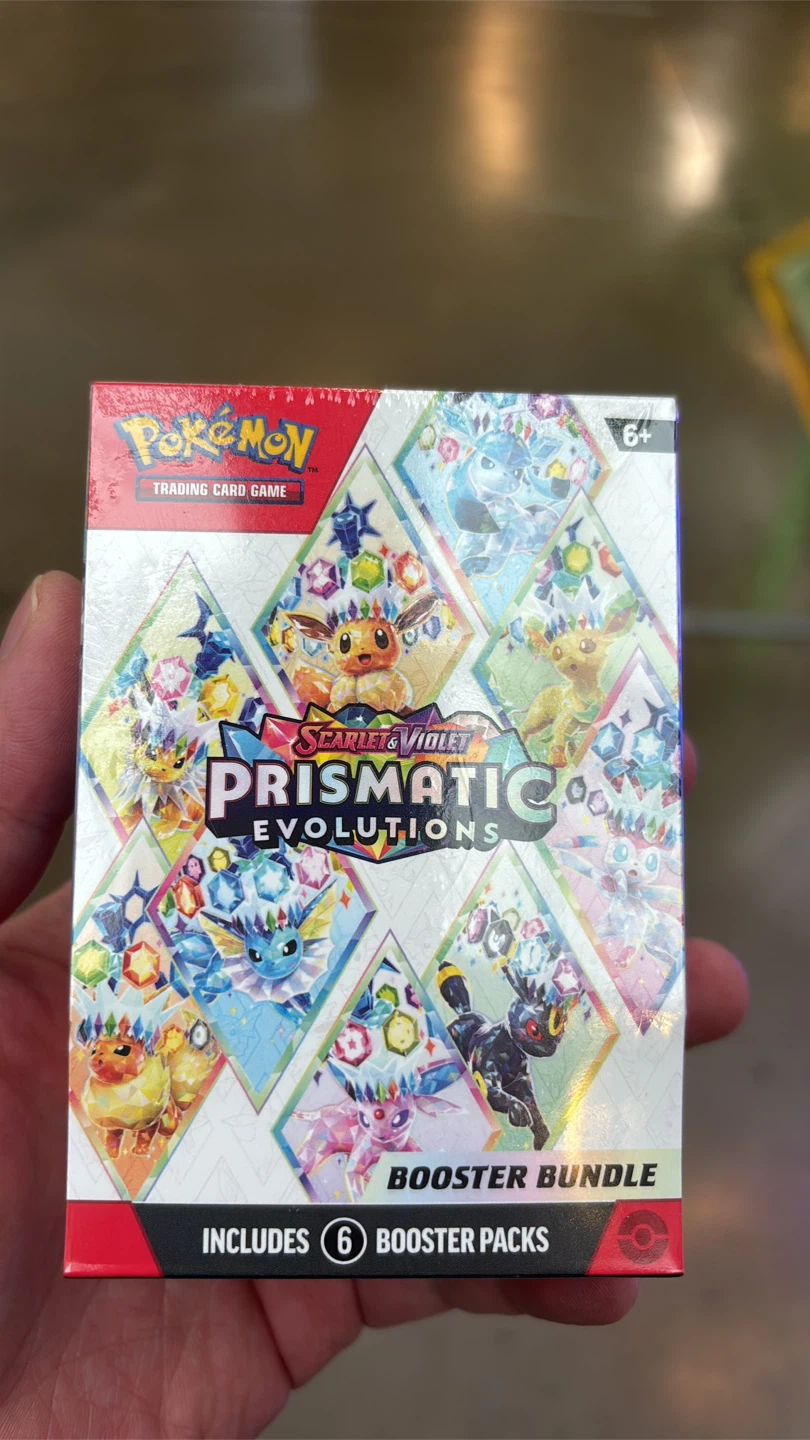 Pokemon Scarlet & Violet Prismatic Evolutions Booster Bundle