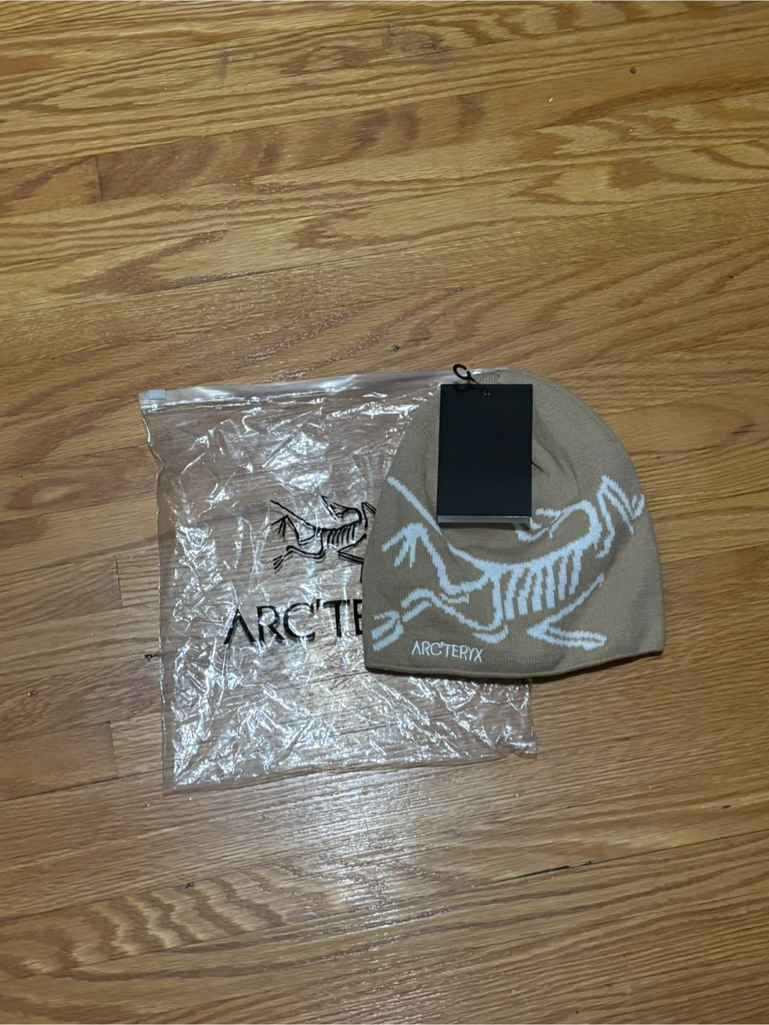 Light brown Arc’teryx beanie