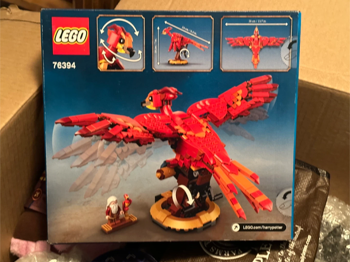 LEGO Harry Potter Fawkes, Dumbledore's Phoenix Set 76394 - photo 2
