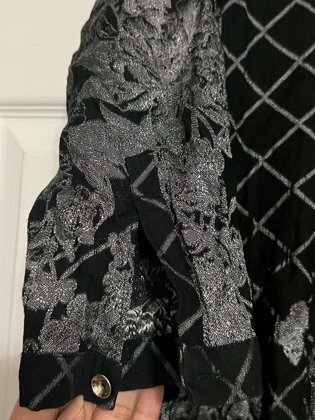 Limelight Black & Silver Patterned Top - photo 5