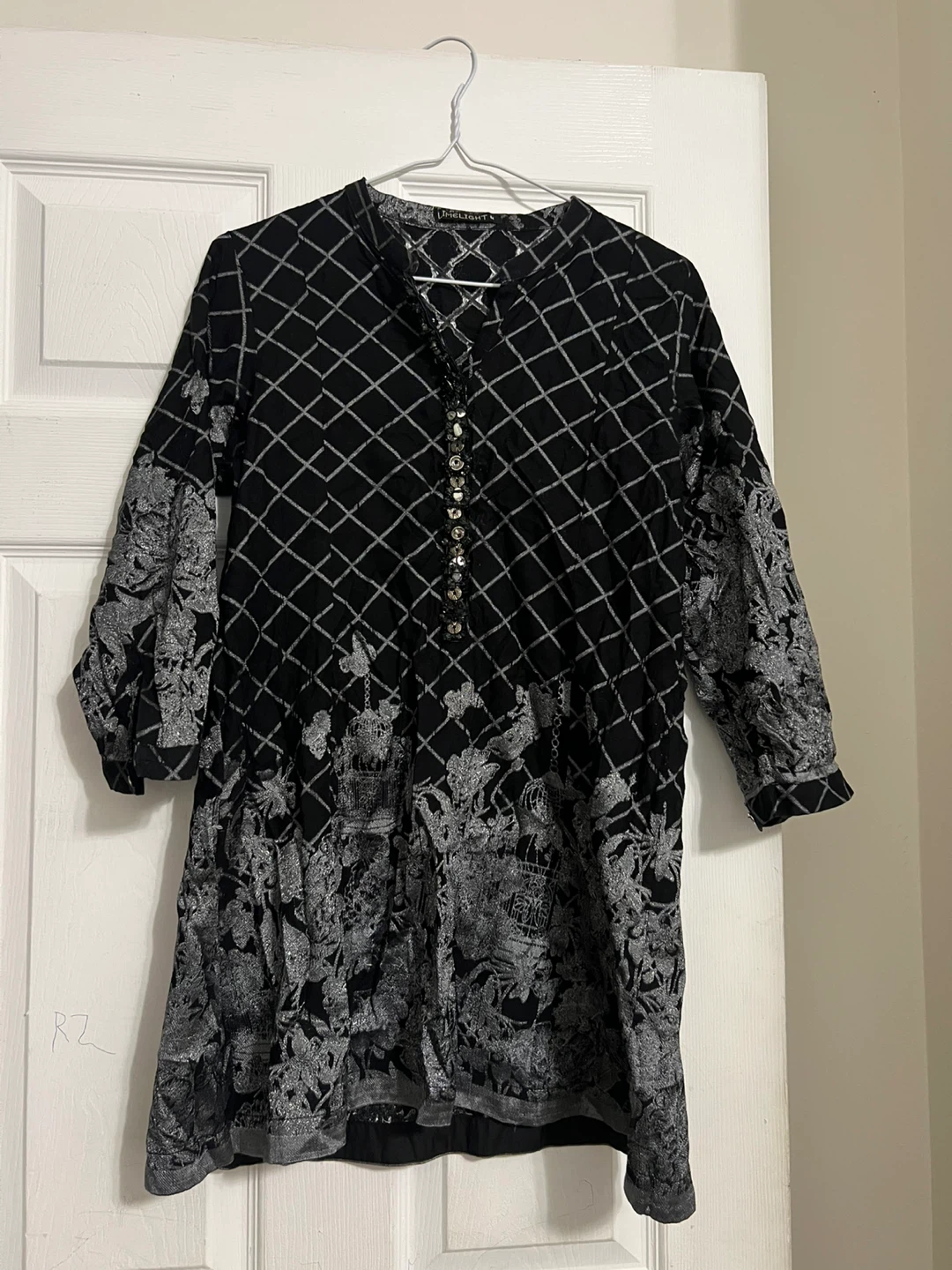 Limelight Black & Silver Patterned Top
