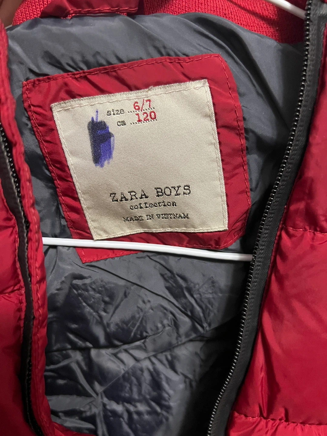 Zara Boys Red Puffer Vest - Size 6/7 - photo 2