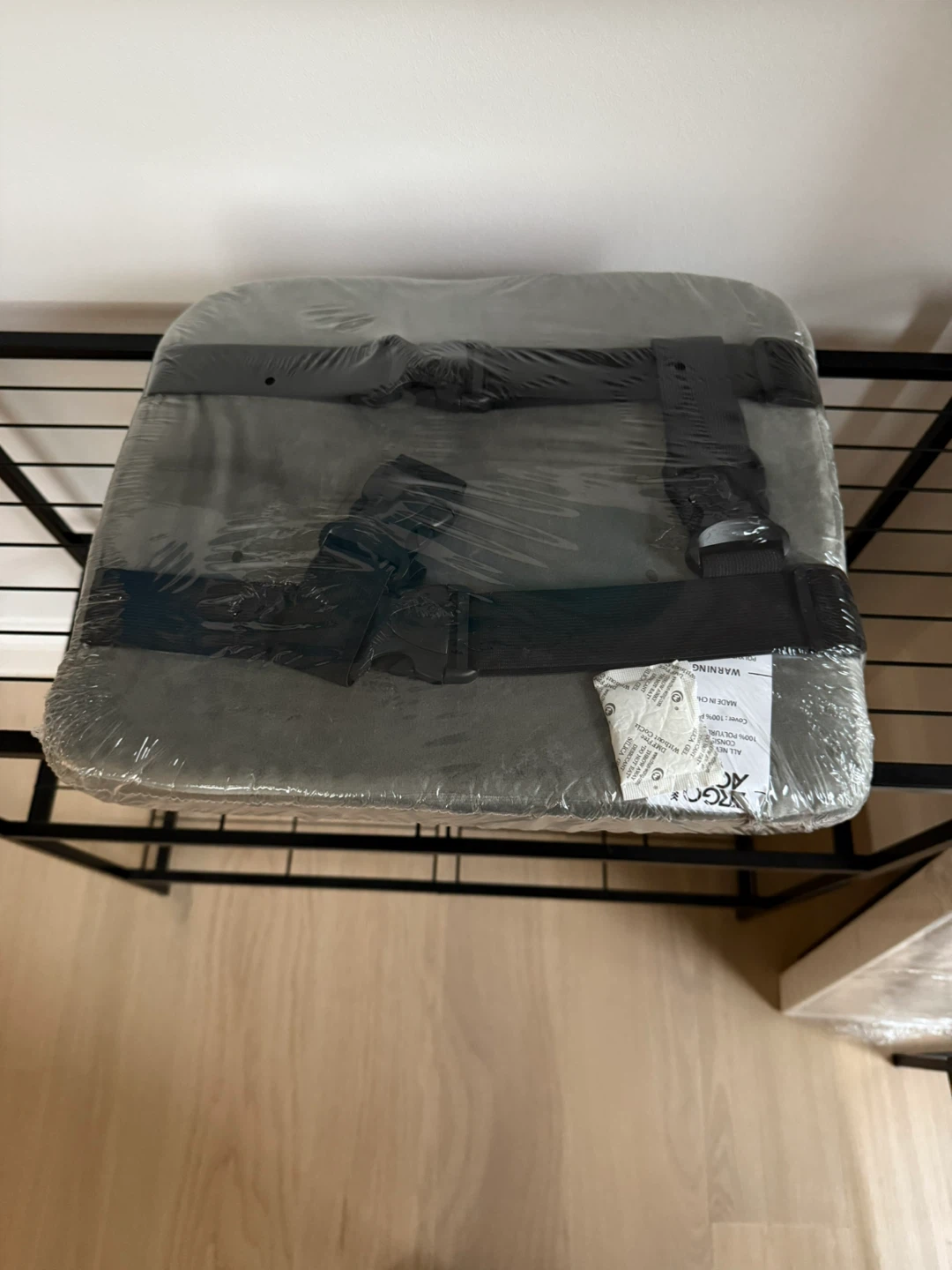 New Ergo Active Back Support Cushion (never opened) - photo 3
