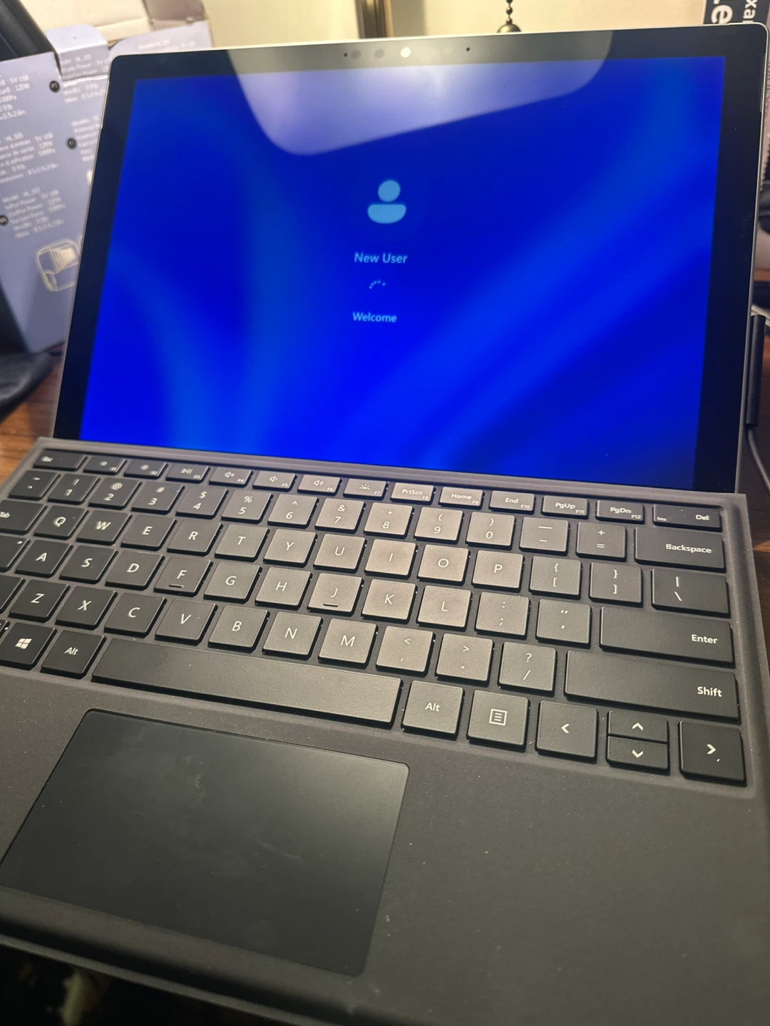 Microsoft Surface Pro 7 | Win11 Pro | Keyboard + Charger